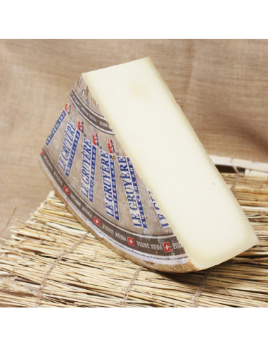 Le Gruyére AOP. Quesoteca cuevas, centro de afinado. Queso de vaca, Queso de Suiza