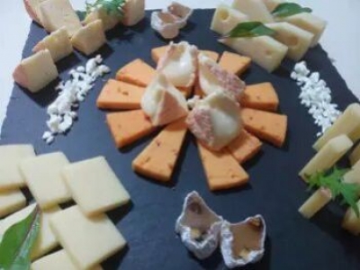 Quesos en peligro de extinción: Bon Fromage rescata tres raros bocados artesanal