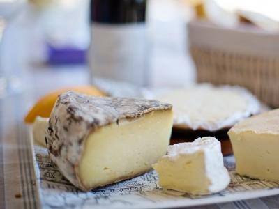 ¿Cómo comer los 16 quesos más populares del mundo?