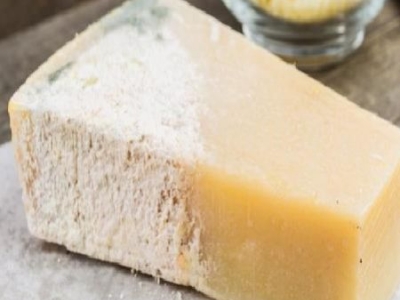 ¿Cómo eliminar el moho en los quesos?